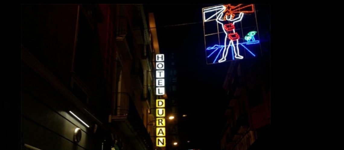 luces-navidad-dalinianas-figueres-restaurant-hotel-duran